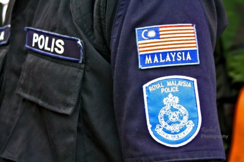 Detail Seragam Polisi Malaysia Nomer 6