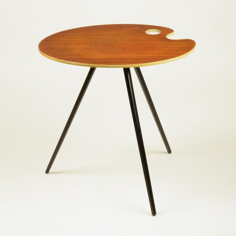Detail Walnut Cherry Navigator Coffee Table Nomer 38