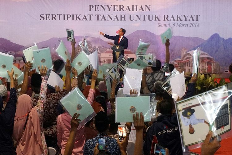 Detail Sertifikat Tanah Ada Gambar Jokowi Nomer 3