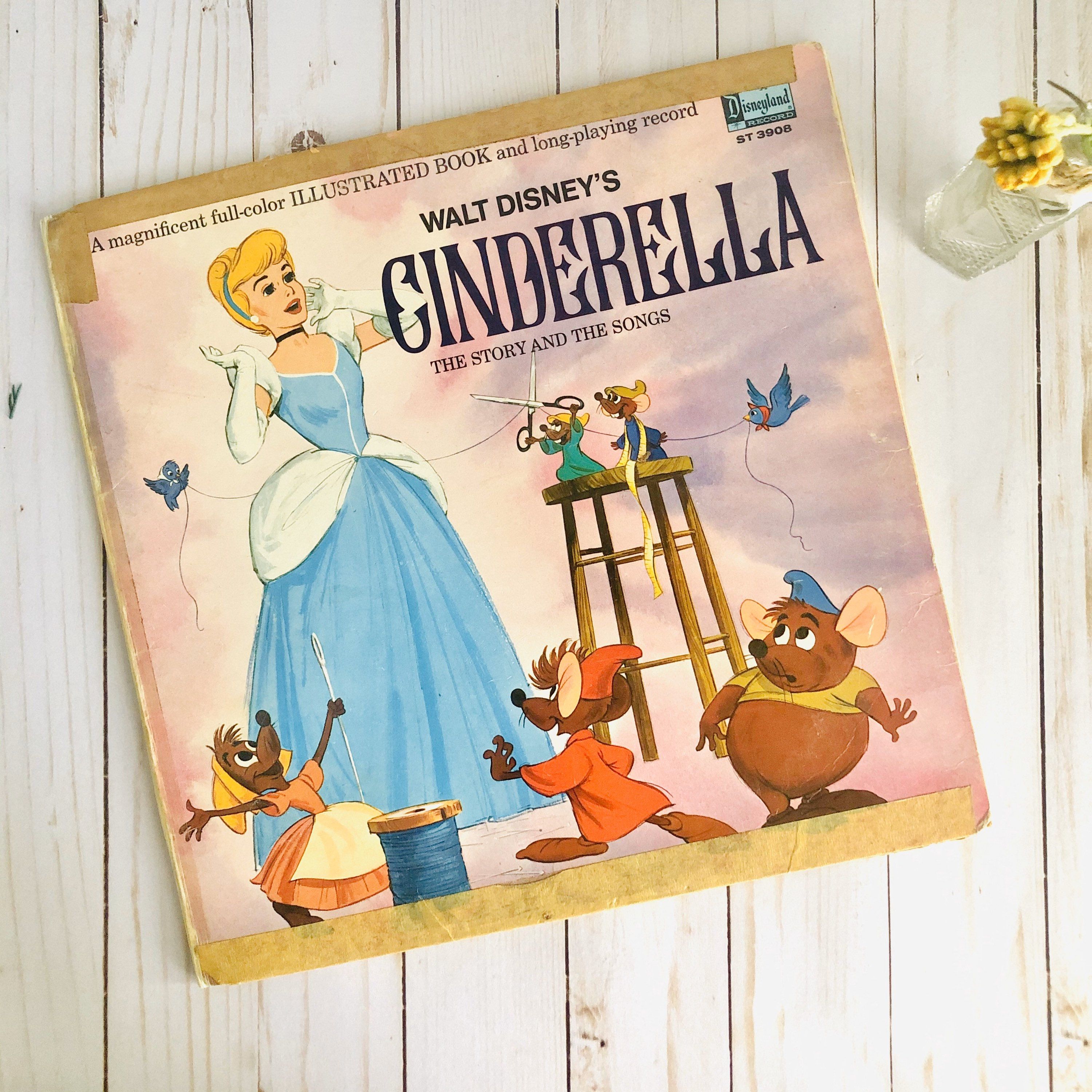 Detail Walt Disney Cinderella Vinyl Record Nomer 33