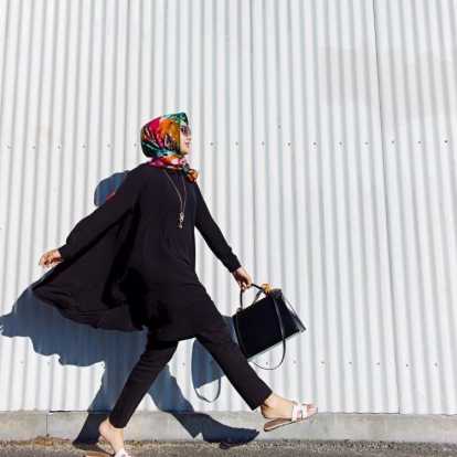 Detail Wanita Berhijab Keren Nomer 22