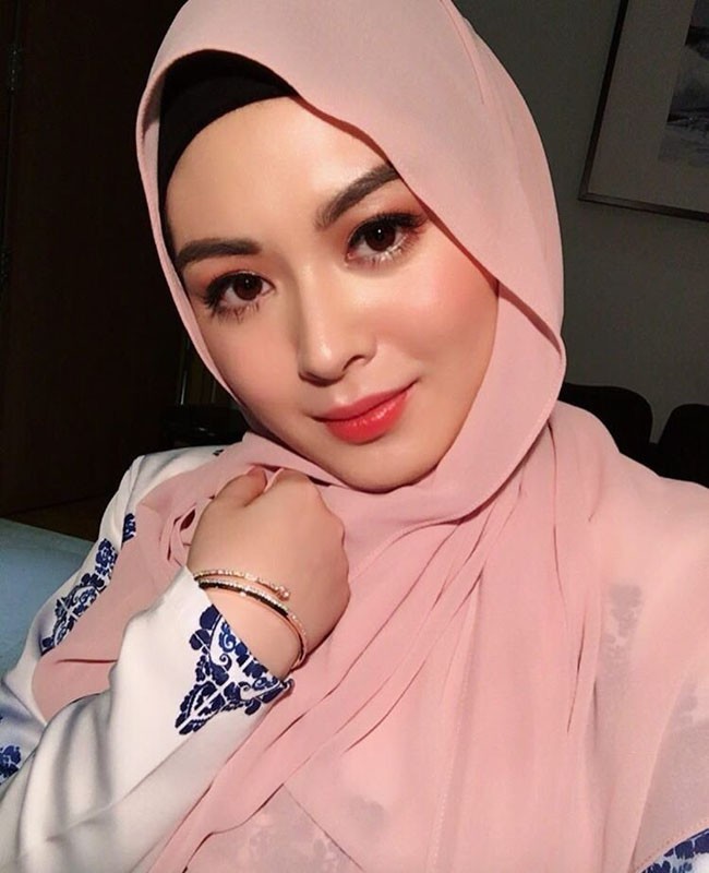 Detail Wanita Berhijab Paling Cantik Di Dunia Nomer 43