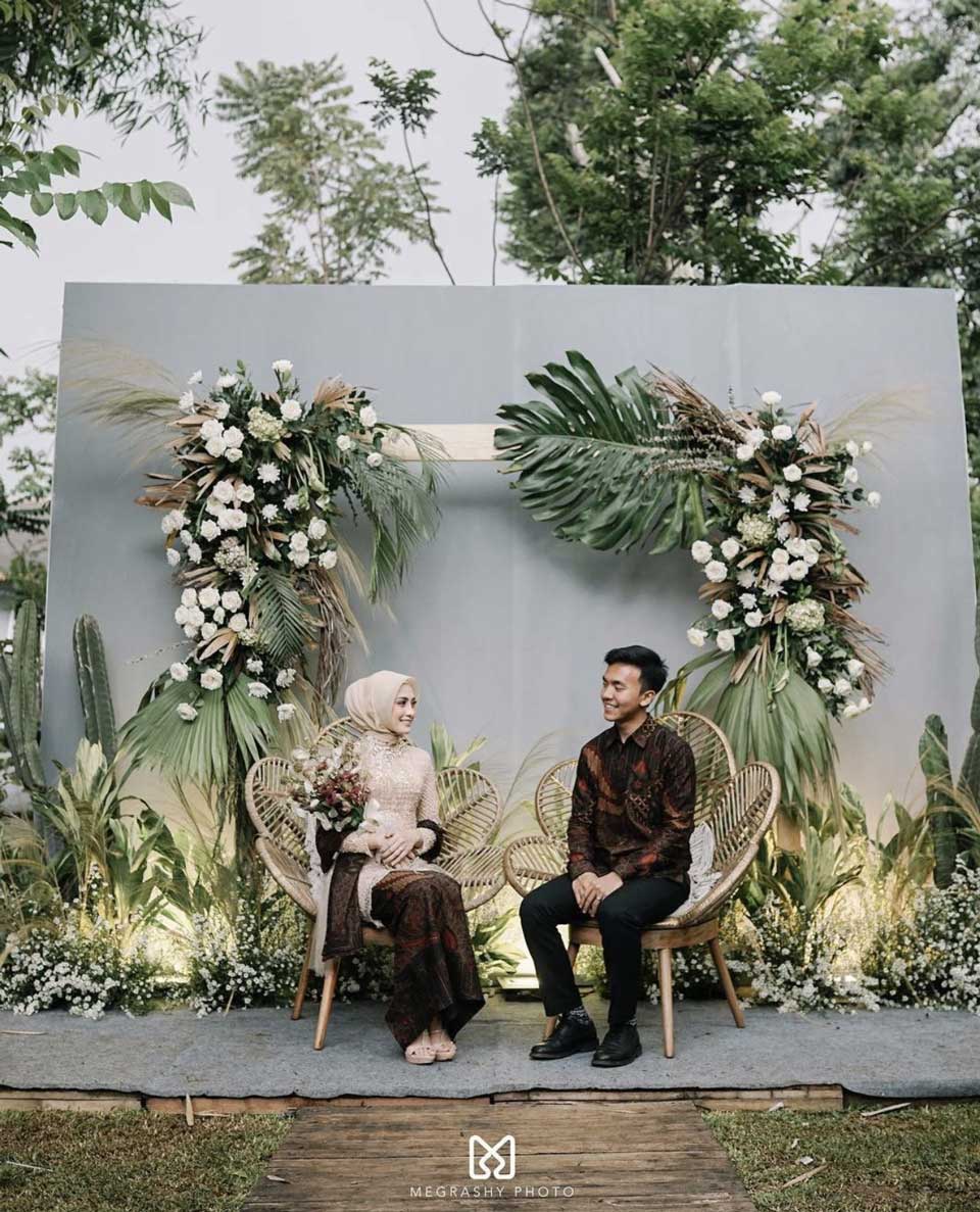 Detail Backdrop Daun Nomer 25