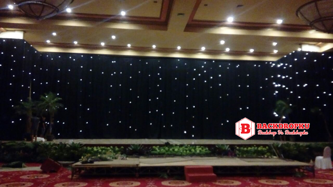 Detail Backdrop Hitam Nomer 38