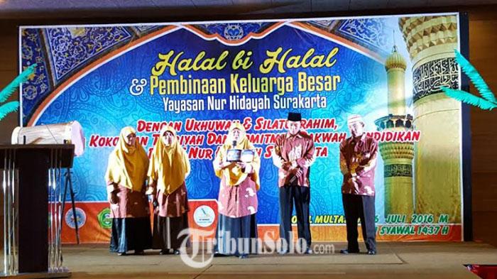 Detail Backdrop Panggung Halal Bihalal Nomer 21