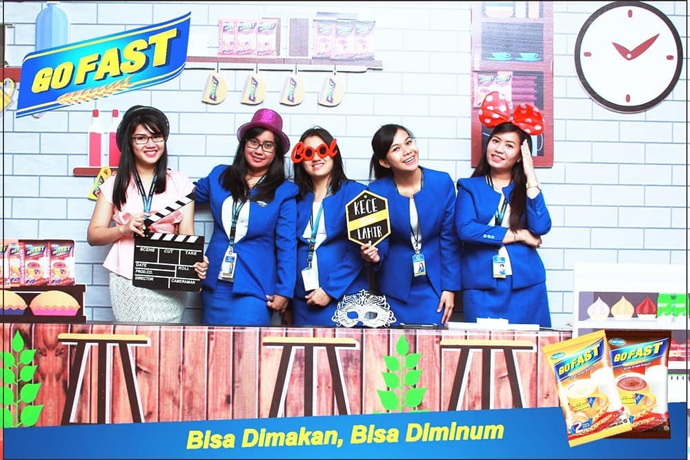 Detail Backdrop Photo Booth Reuni Nomer 35