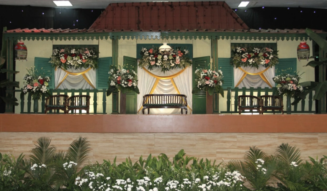 Detail Backdrop Rumah Betawi Nomer 24