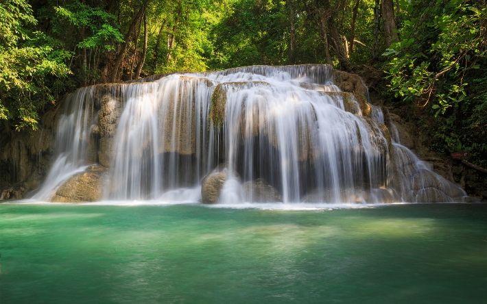 Detail Background Air Terjun Nomer 6