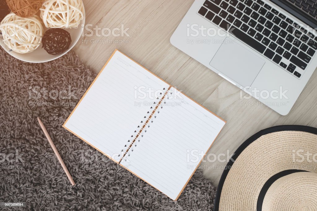 Detail Background Alat Kantor Nomer 24