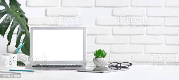 Detail Background Animasi Untuk Laptop Nomer 45