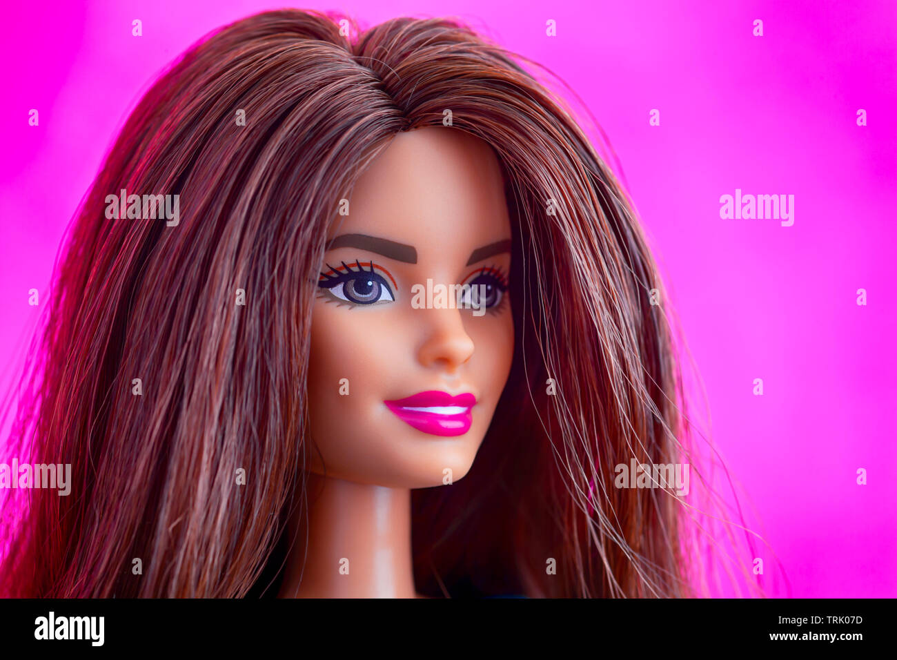 Detail Background Barbie Pink Nomer 45