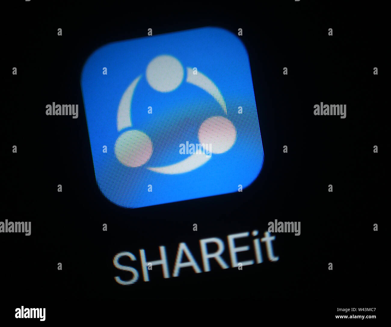 Detail Shareit Icon Nomer 32
