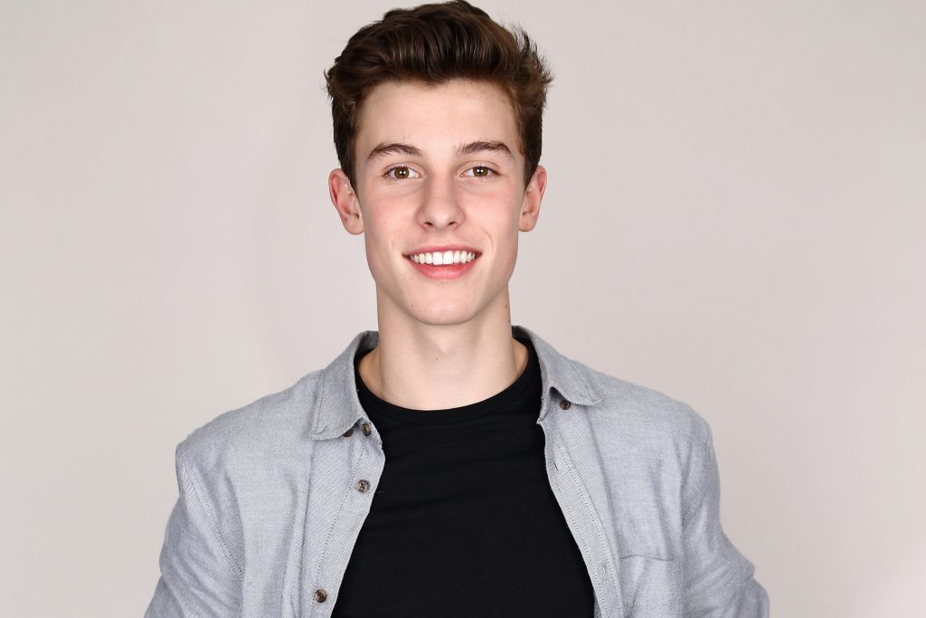 Detail Shawn Mendes Computer Wallpaper Nomer 36