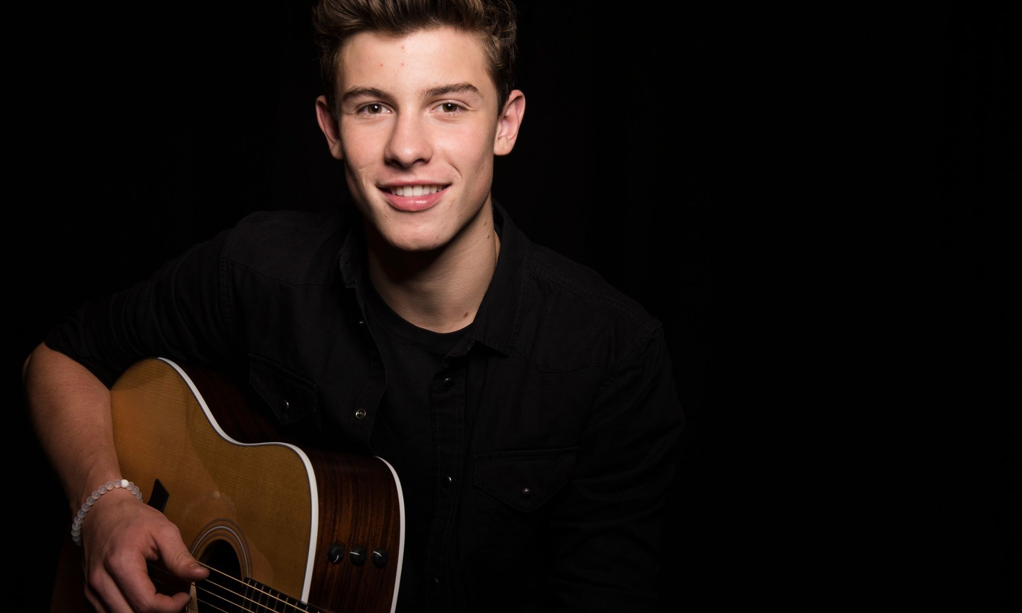 Detail Shawn Mendes Computer Wallpaper Nomer 9