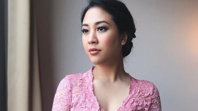 Detail Sherina Munaf Rambut Panjang Nomer 34