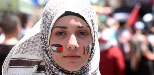 Detail Wanita Palestina Perang Nomer 8