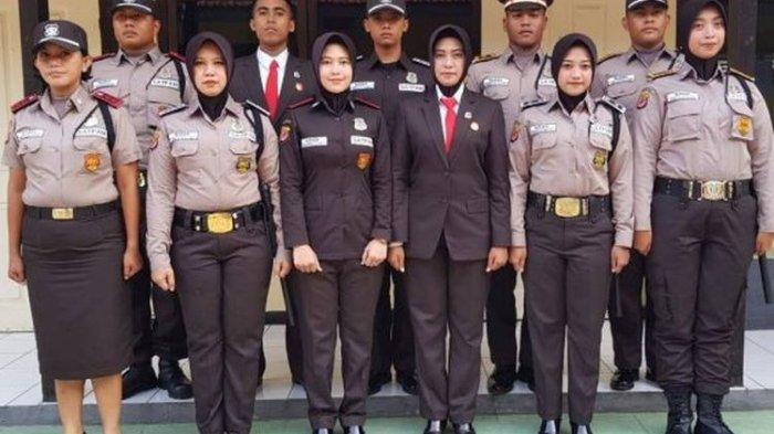 Detail Warna Baju Polisi Lalu Lintas Nomer 20