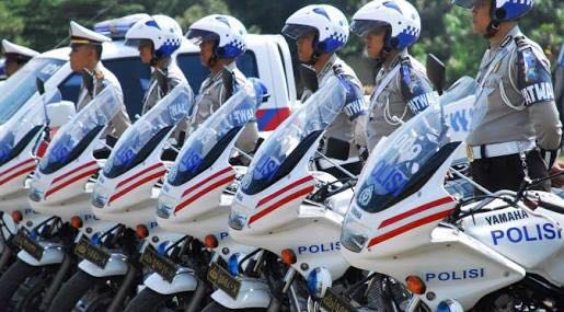 Detail Warna Baju Polisi Lalu Lintas Nomer 39