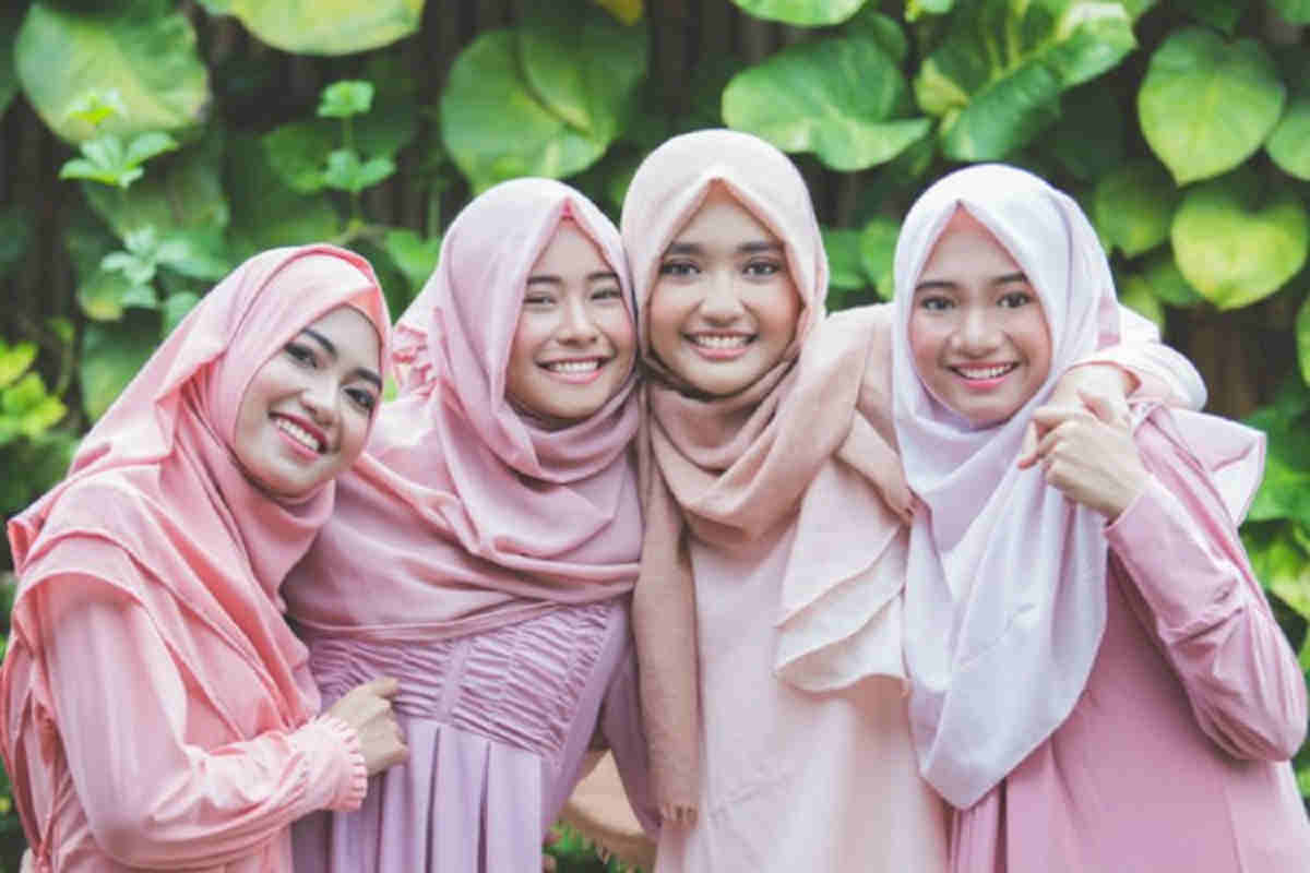 Detail Warna Baju Yang Bagus Untuk Foto Nomer 17