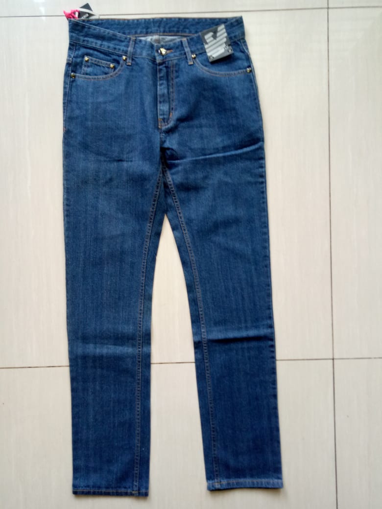 Detail Warna Blue Jeans Nomer 43