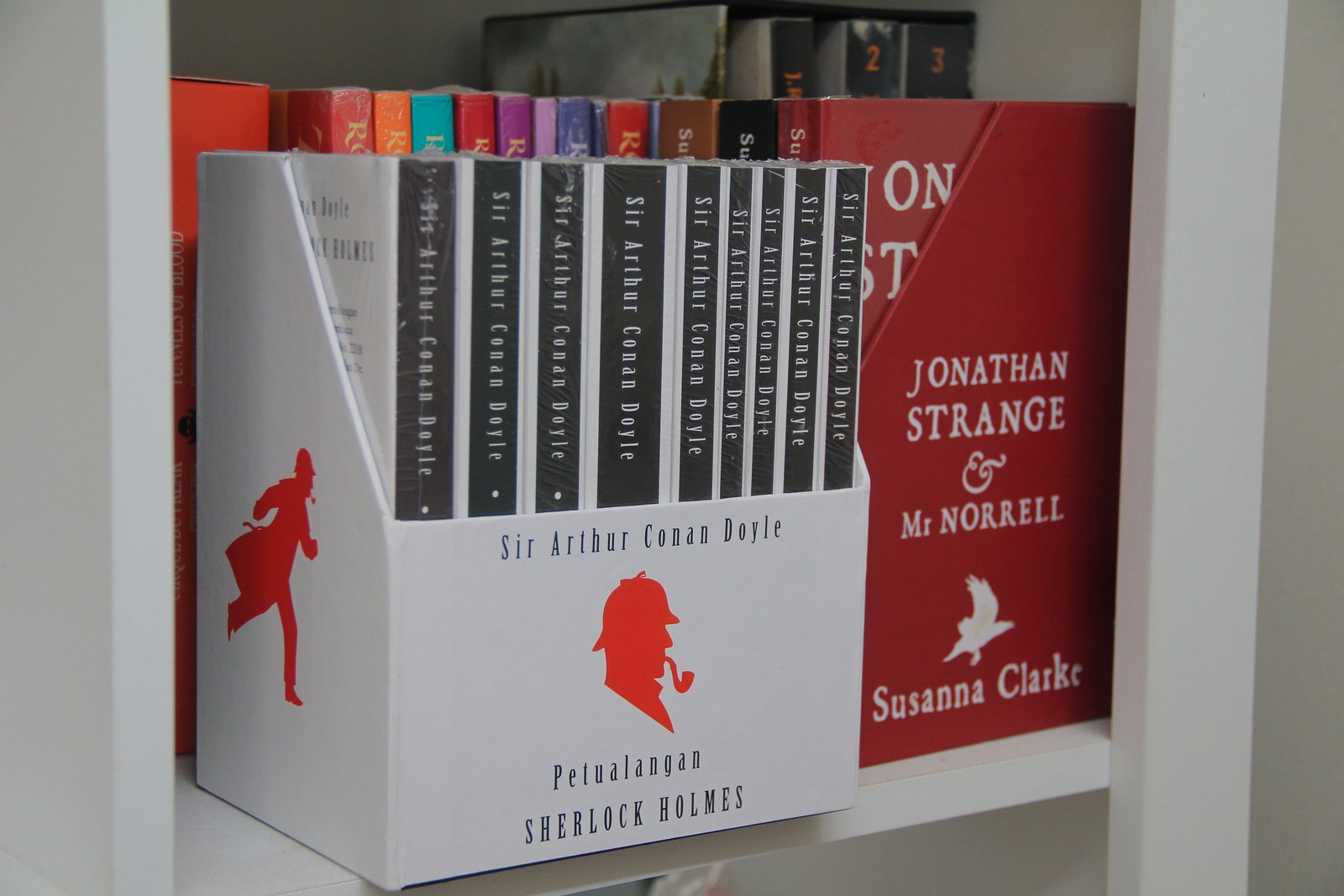 Detail Sherlock Holmes Lengkap Nomer 3