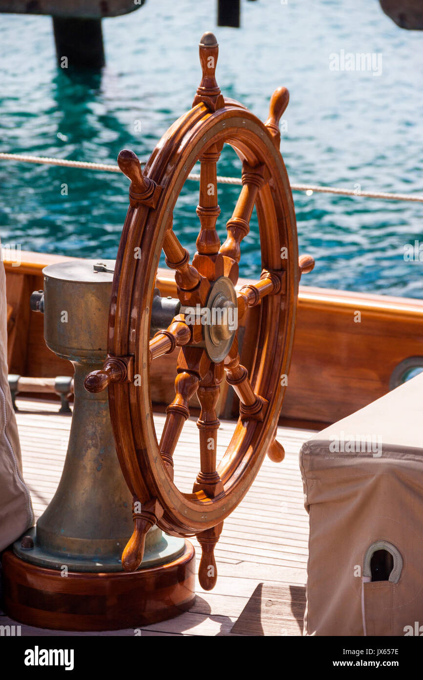 Detail Ship Wheel Images Nomer 42