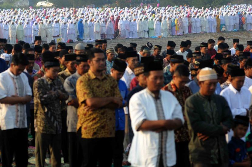 Detail Sholat Ied Di Rumah Nomer 36