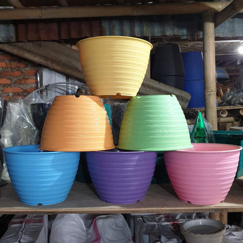 Detail Warna Cat Pot Bunga Nomer 42