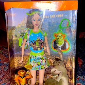 Detail Shrek Barbie Doll Nomer 41