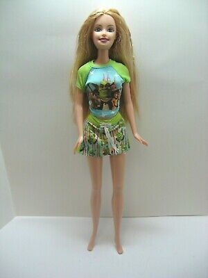 Detail Shrek Barbie Doll Nomer 7