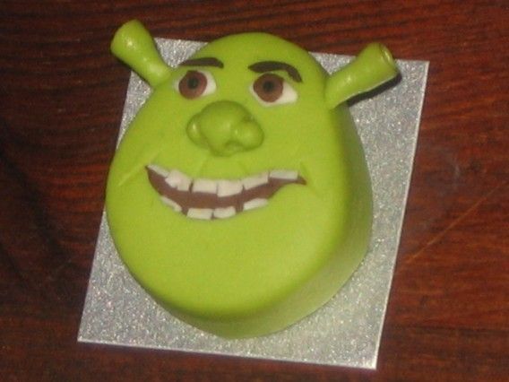 Detail Shrek Cake Pan Nomer 28