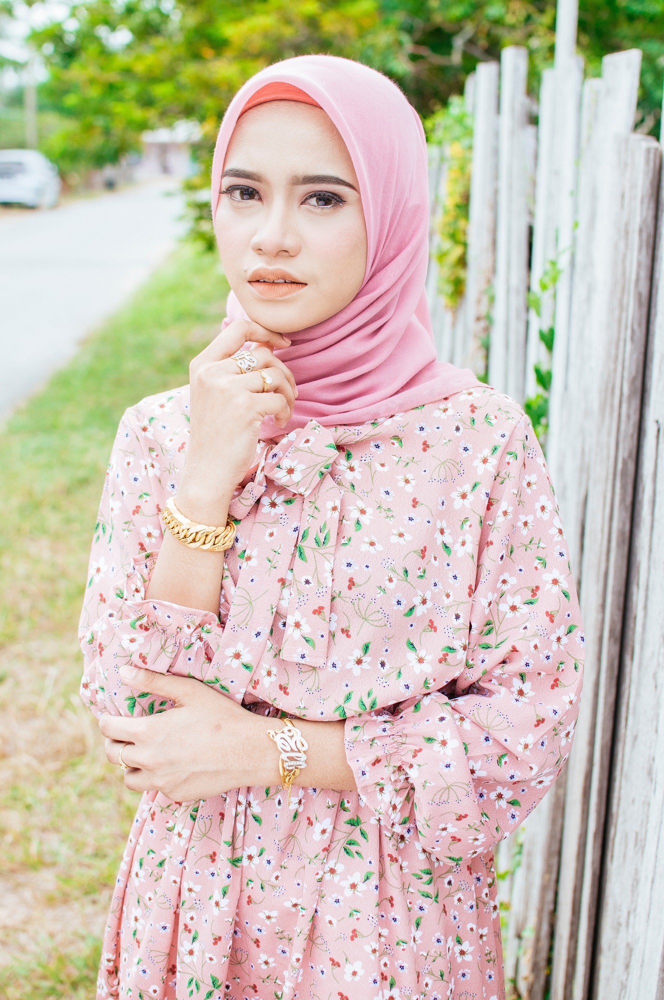 Detail Warna Hijab Yang Cocok Untuk Baju Dusty Pink Nomer 36