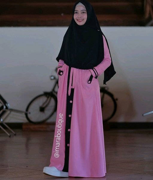 Detail Warna Hitam Dan Pink Nomer 12