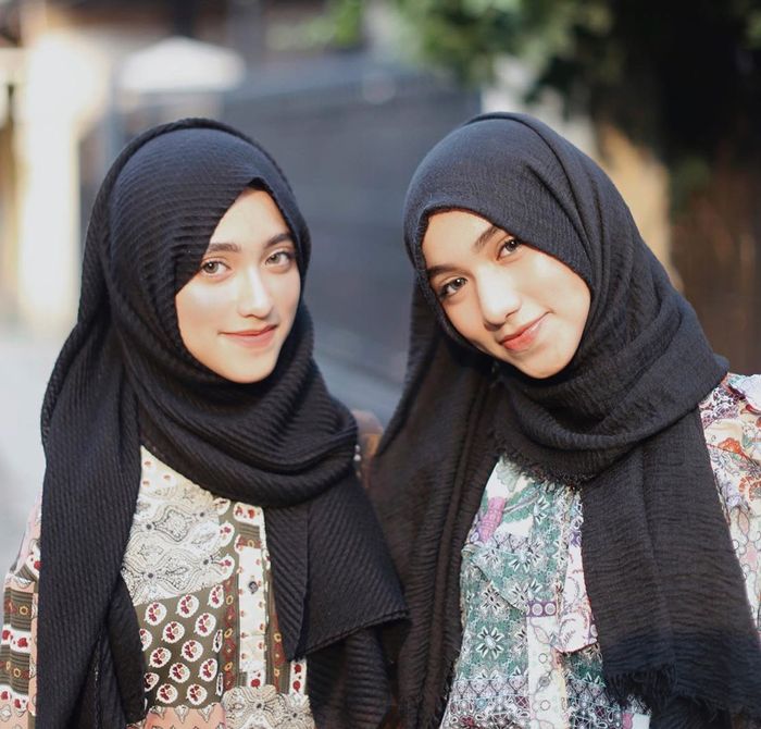 Detail Warna Kerudung Untuk Foto Ktp Nomer 41