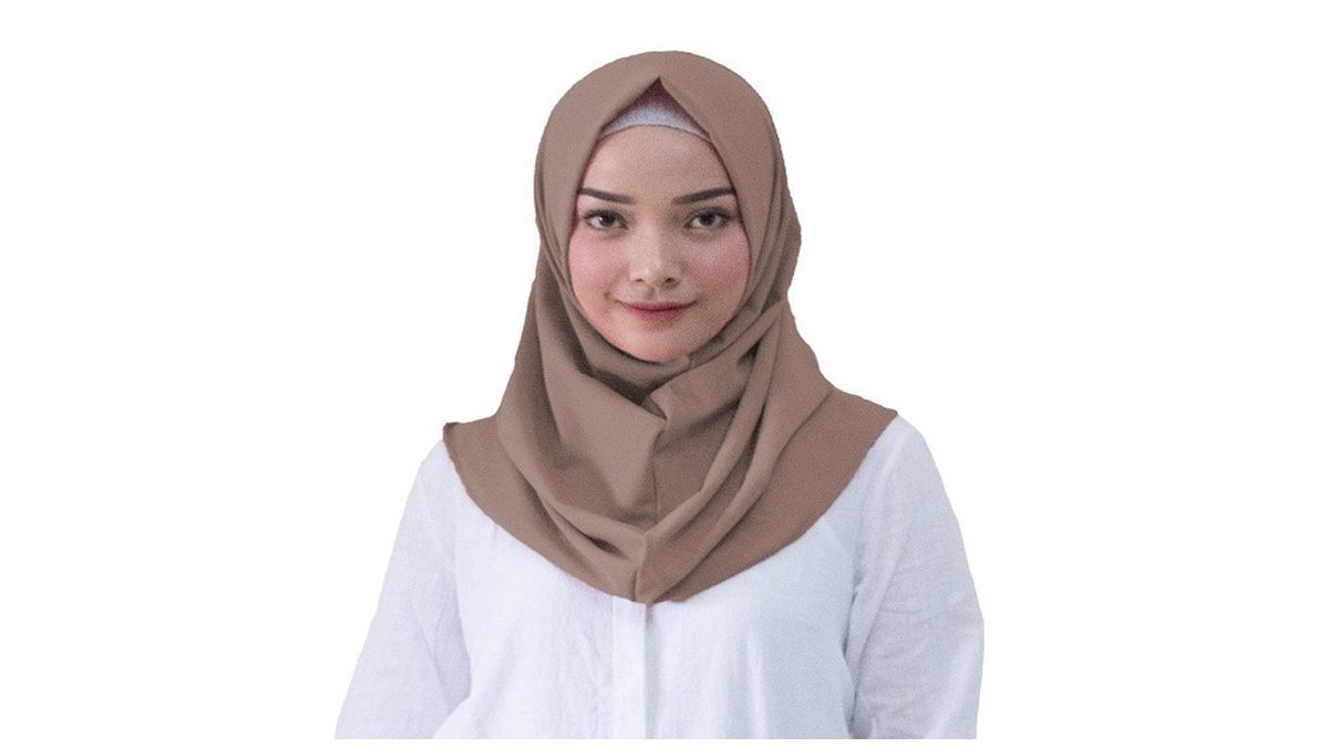 Detail Warna Kerudung Yang Netral Untuk Semua Baju Nomer 56
