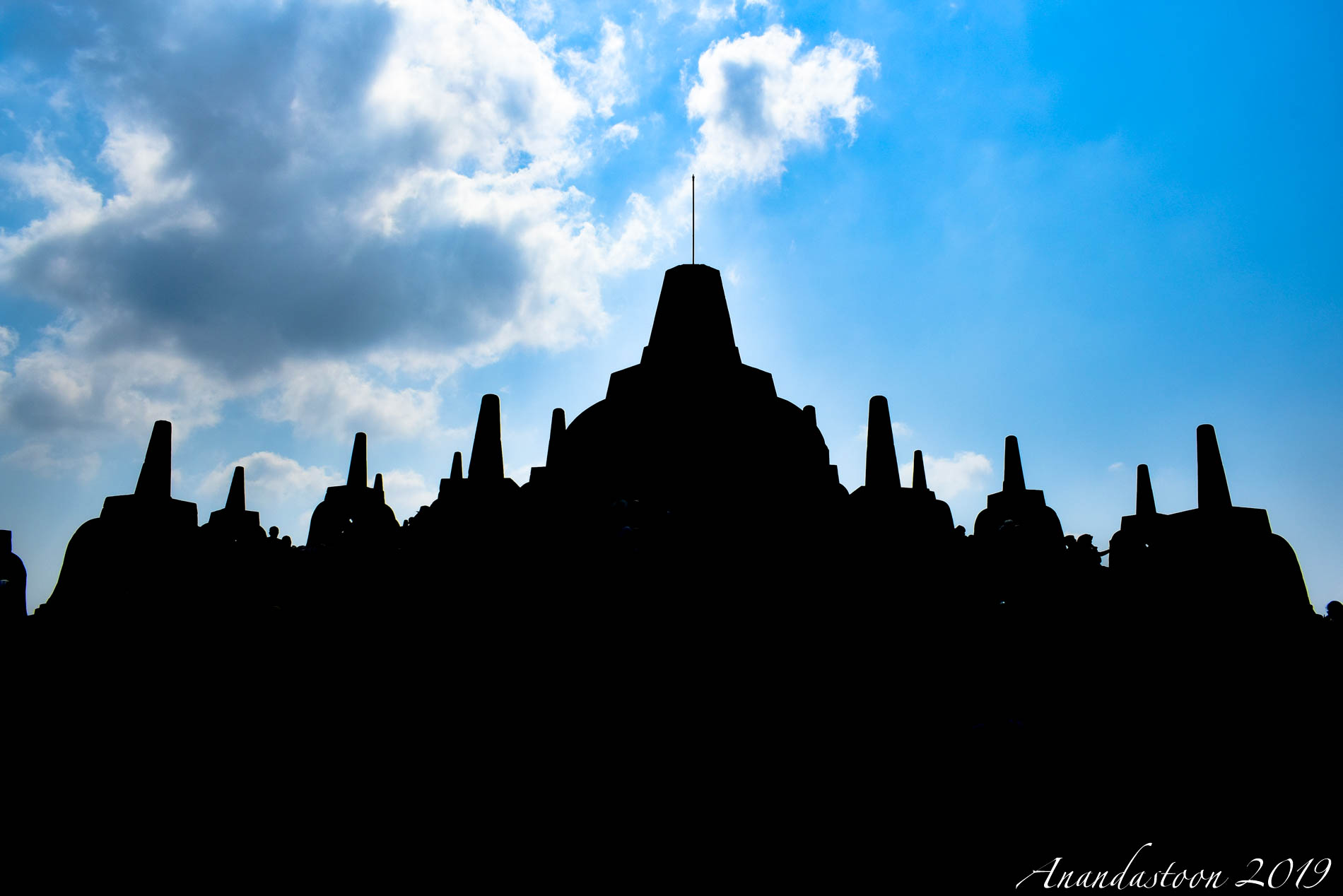 Detail Siluet Candi Borobudur Nomer 20