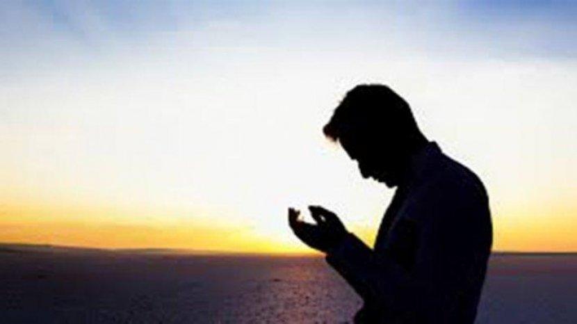 Detail Siluet Orang Berdoa Nomer 21