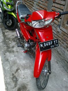 Detail Warna Merah Metalik Motor Nomer 41