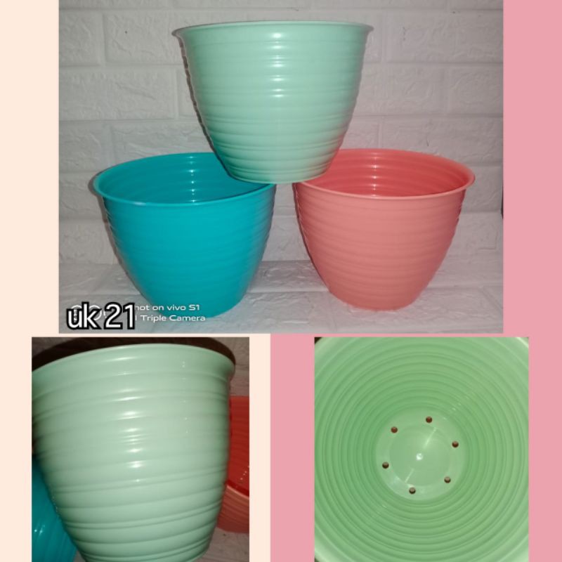 Detail Warna Pot Bunga Yang Bagus Nomer 16