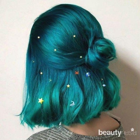 Detail Warna Rambut Biru Tosca Nomer 39