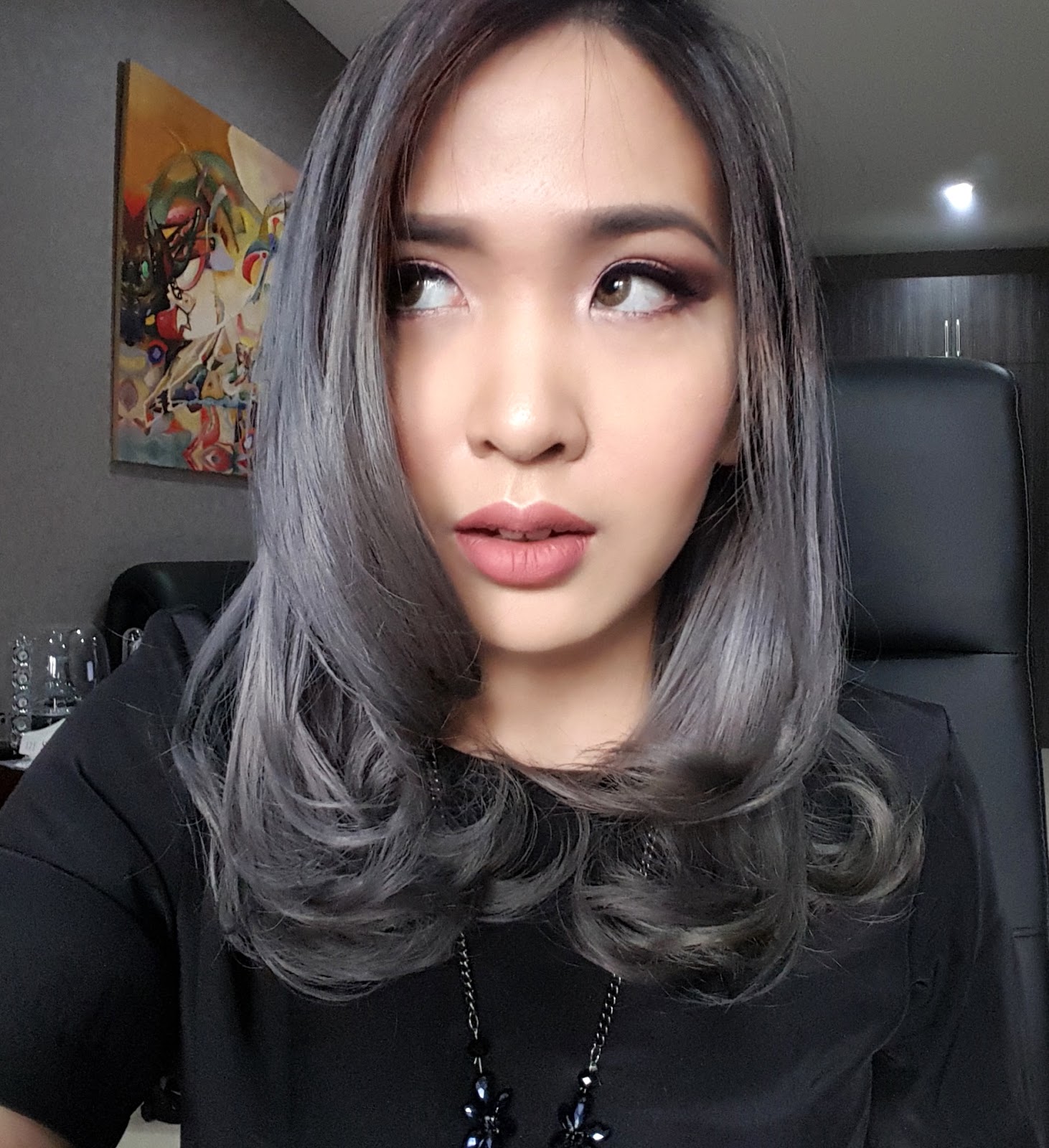 Detail Warna Rambut Dark Grey Nomer 8