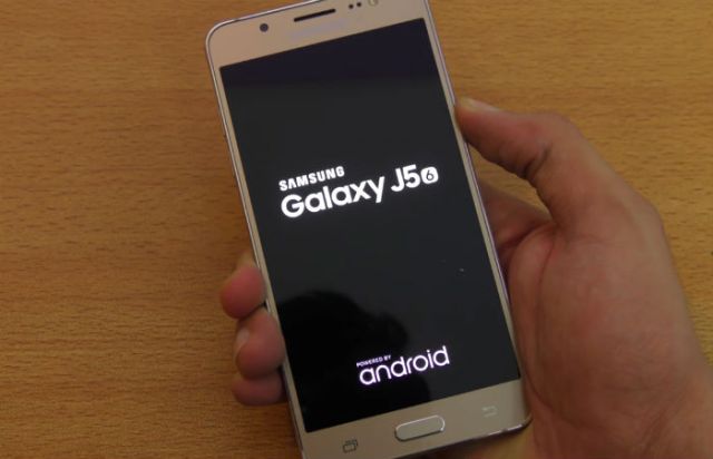 Detail Warna Samsung Galaxy J5 Nomer 37