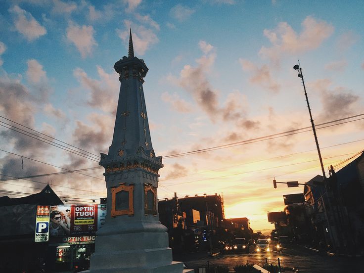 Detail Siluet Tugu Jogja Nomer 27