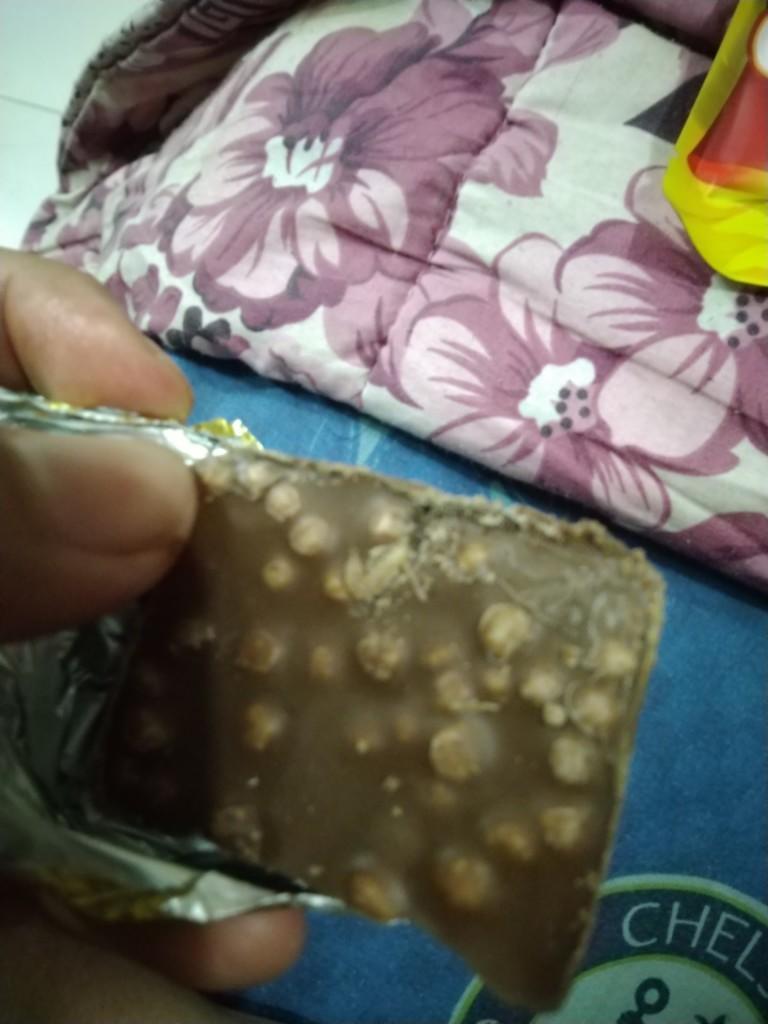 Detail Silverqueen Ada Ulatnya Nomer 19