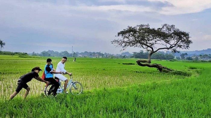 Detail Simbol Cinta Abadi Nomer 51