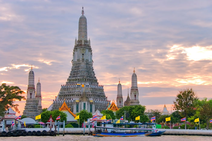 Detail Wat Arun Thailand Bangkok Nomer 2