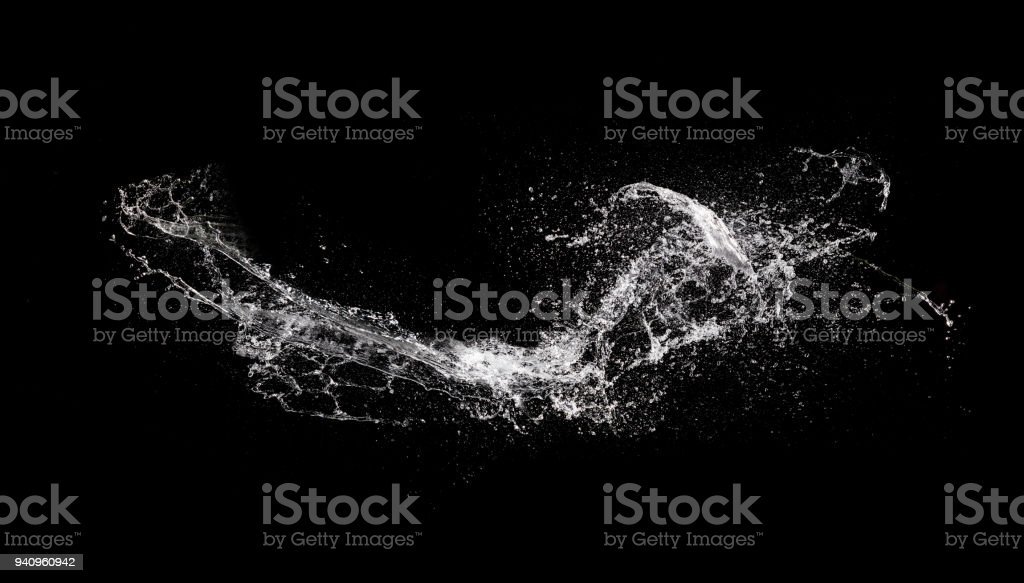 Detail Water Splash Black Background Nomer 40