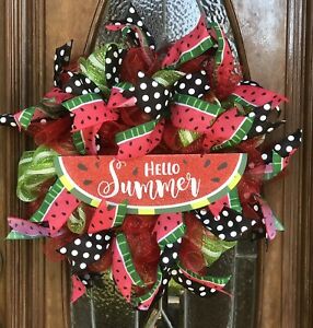 Detail Watermelon Wreath Nomer 2