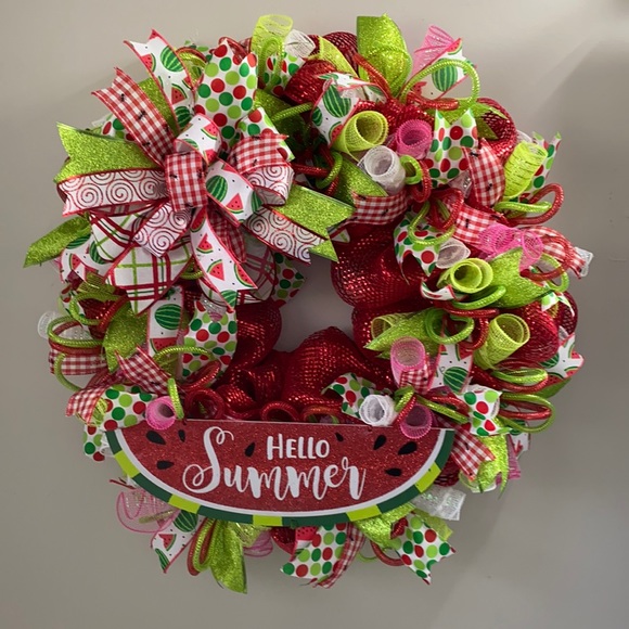 Detail Watermelon Wreath Nomer 26