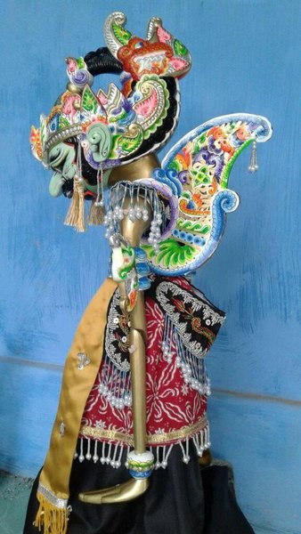 Detail Wayang Golek Gatot Kaca Nomer 7